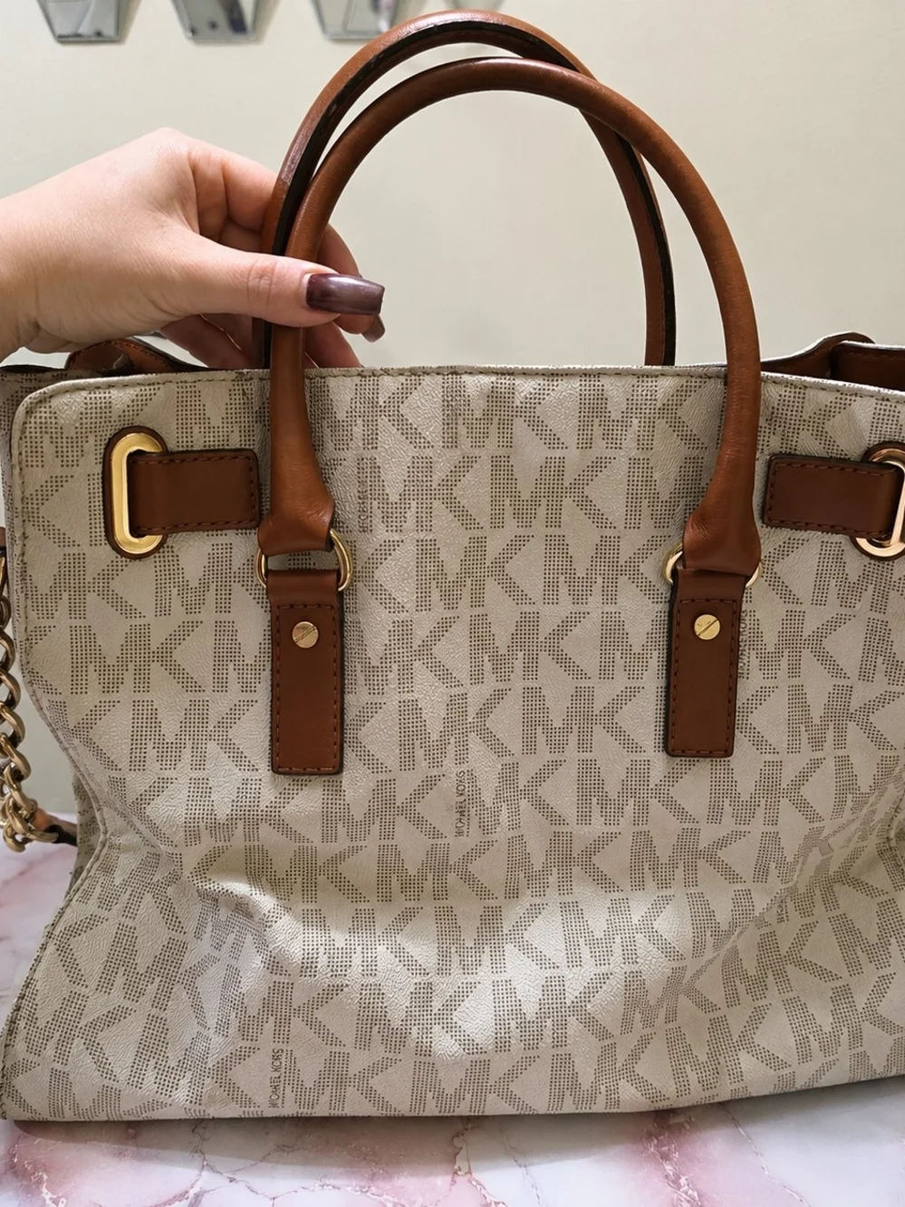 Michael Kors stylish michael